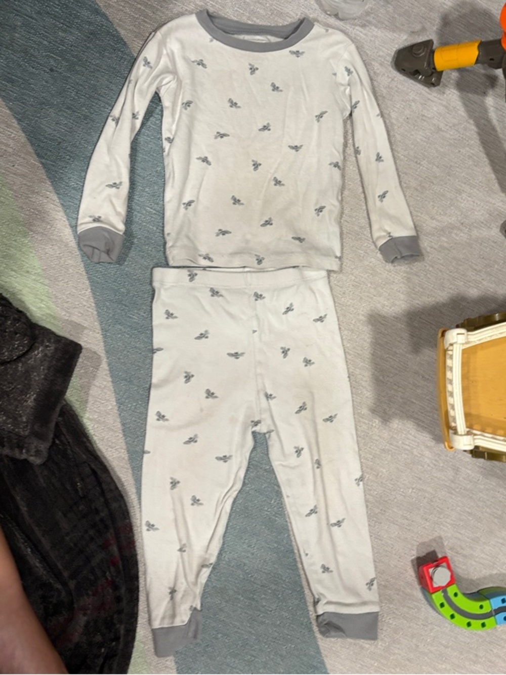 Burt's Bees Baby pj set